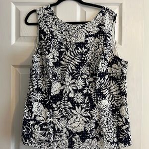 Boden size 18 US Navy & White eyelet top